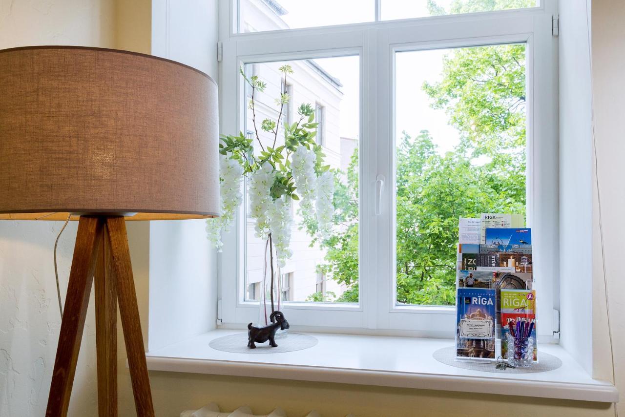 Dzirnavu 92 Studio Apartment Riga Luaran gambar