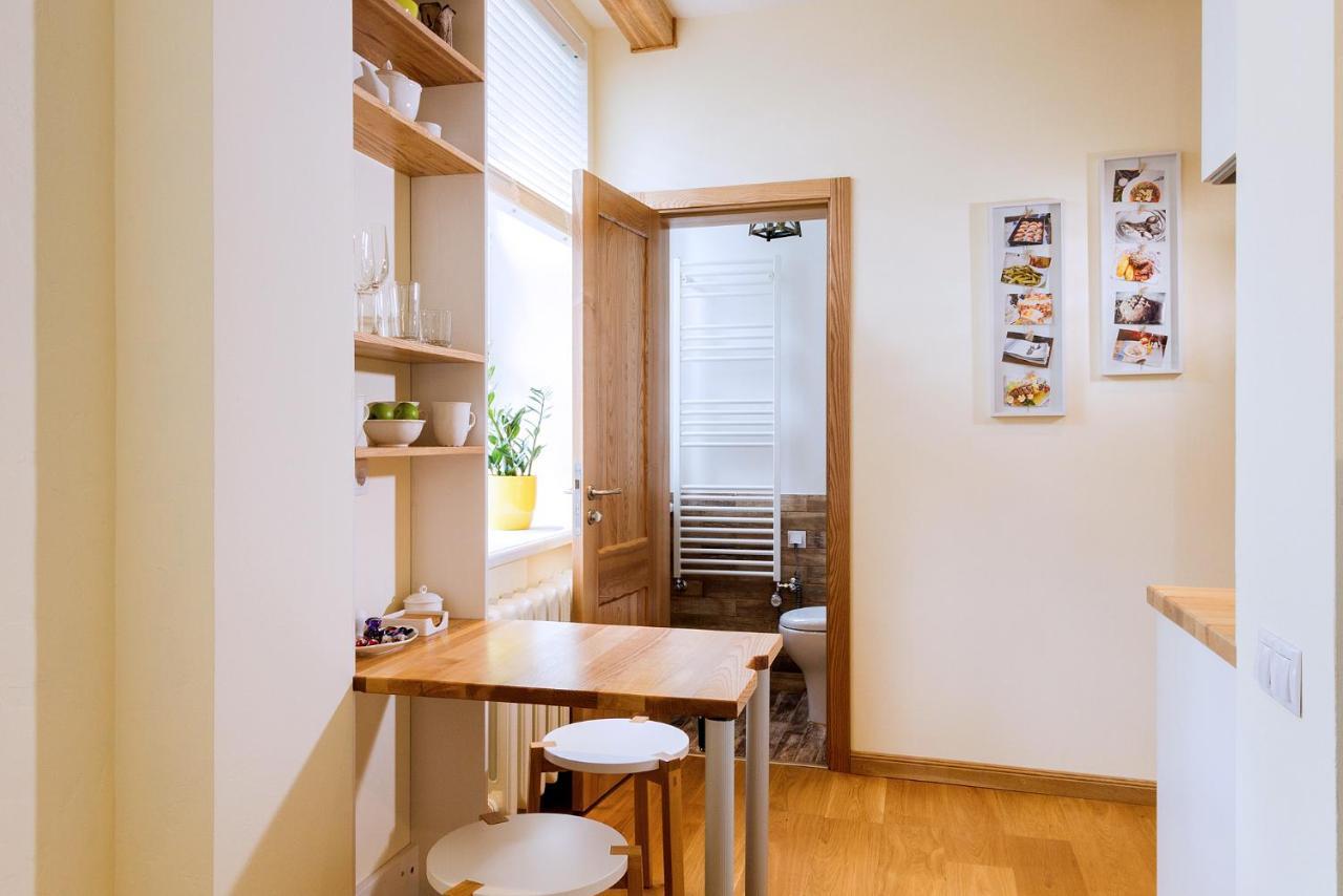 Dzirnavu 92 Studio Apartment Riga Luaran gambar