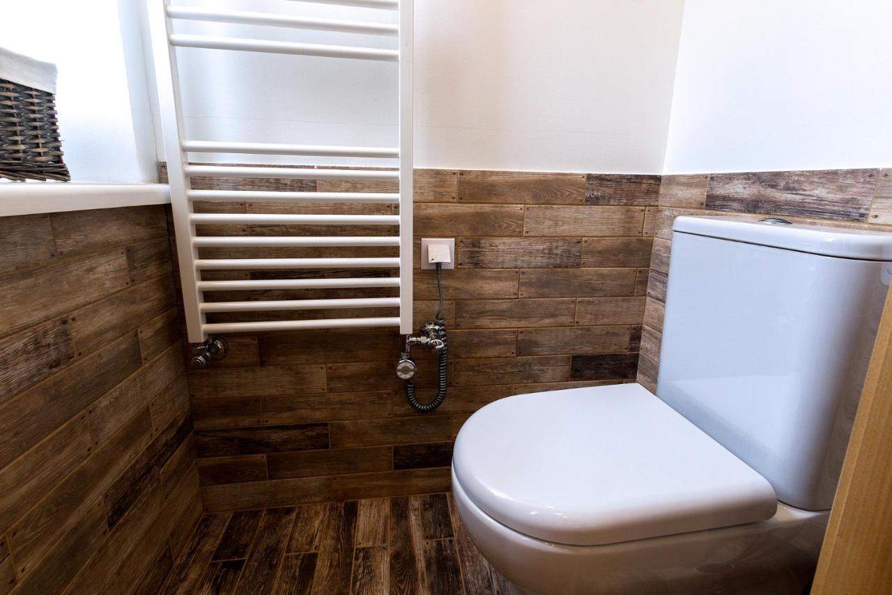 Dzirnavu 92 Studio Apartment Riga Luaran gambar